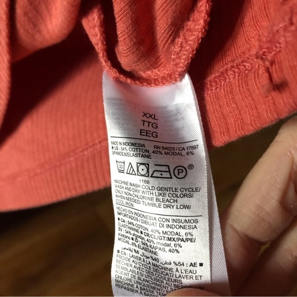 Old Navy Coral Rib knit boxy semi-cropped top in size XXL - Picture 5 of 5